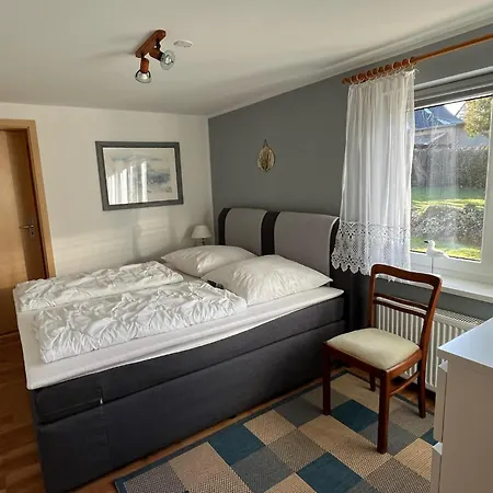 Cozy Coastal With Garden, Cleaning Included Casa vacanze Hohenkirchen (Nordwestmecklenburg)